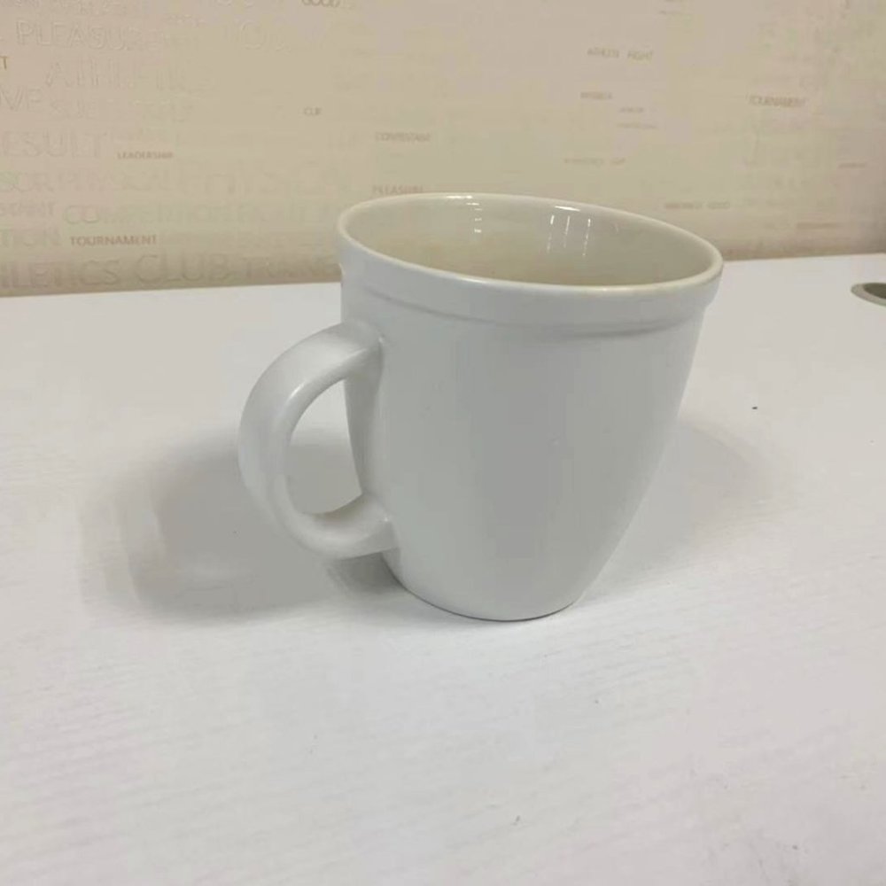 Ceramic cup